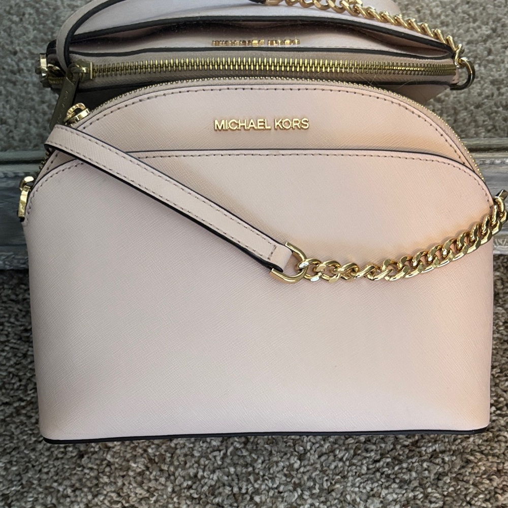 Michael Kors Blush Crossbody Bag with Gold Chain